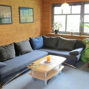  Apartment Heucke