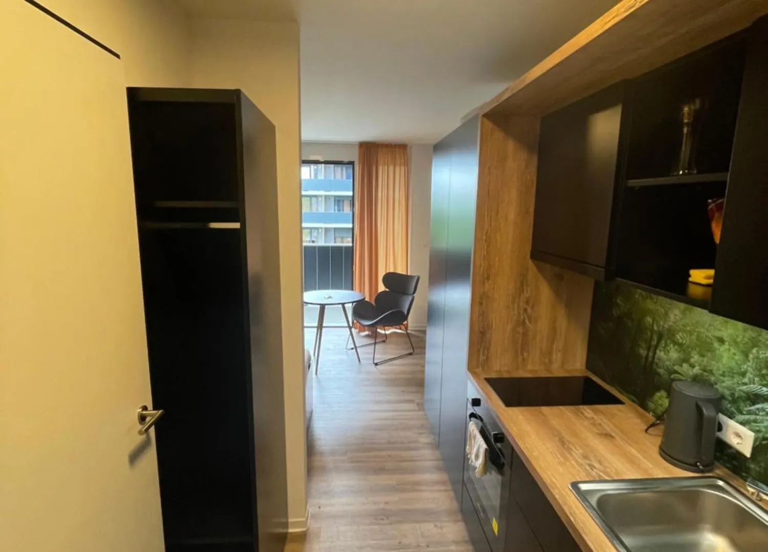 Suite In Tempelhof Berlin Apartment